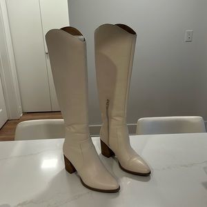 Dolce Vita Boots White